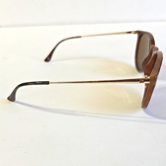 Ladies Mary Jane Knockaround Sunglasses Tortoise Frame Gold Trim Great Condition main image 2